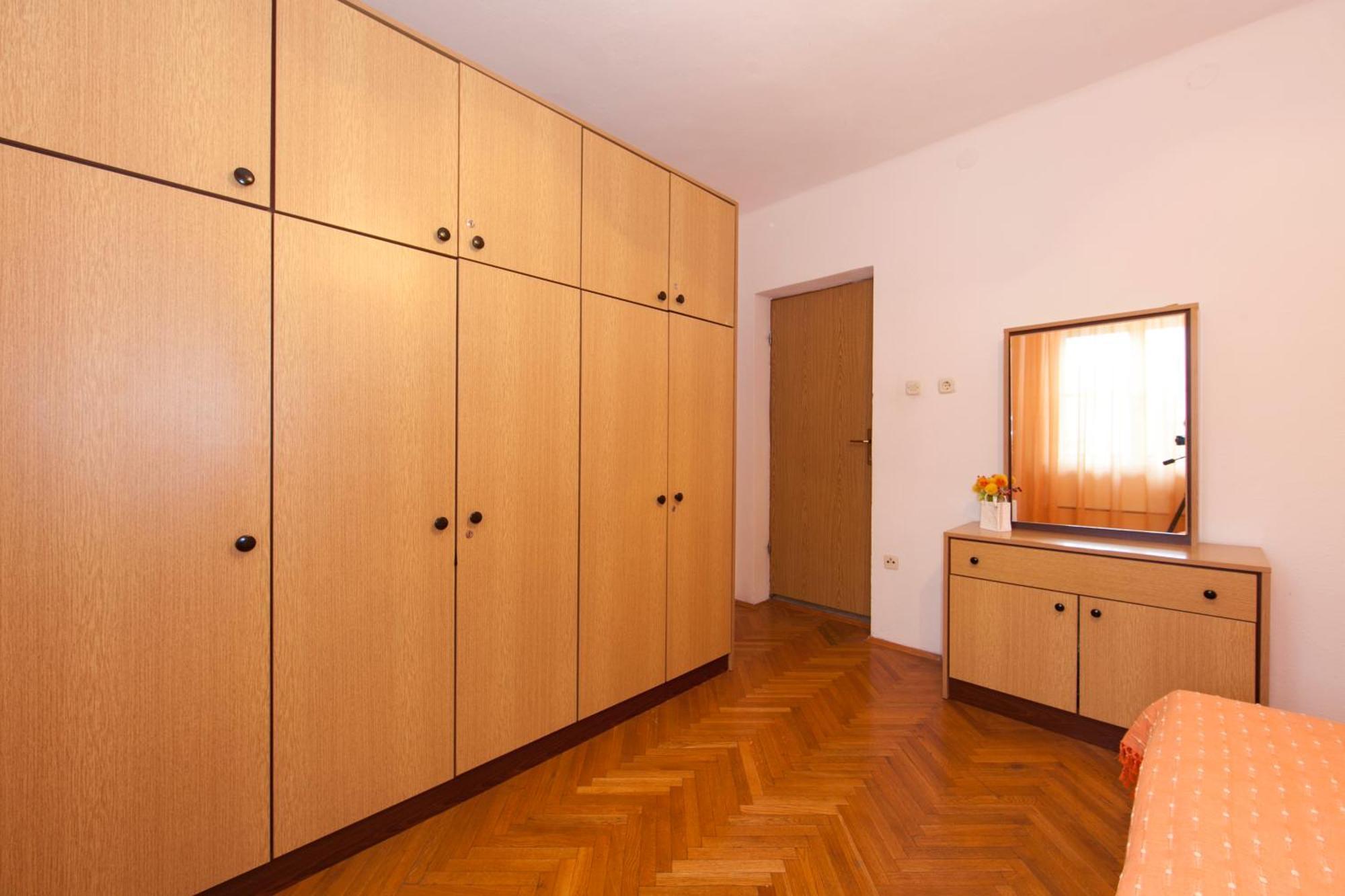 Apartmani Darinka Baška Voda Esterno foto