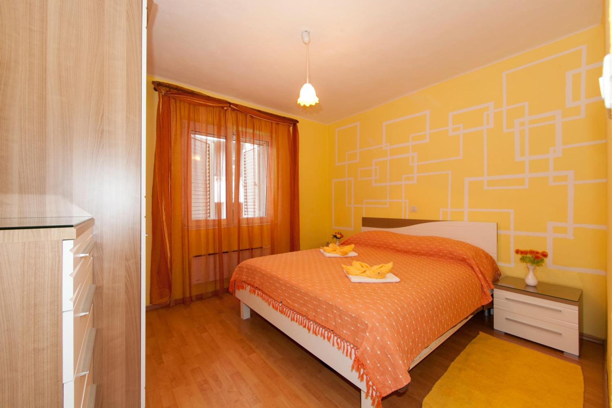 Apartmani Darinka Baška Voda Esterno foto