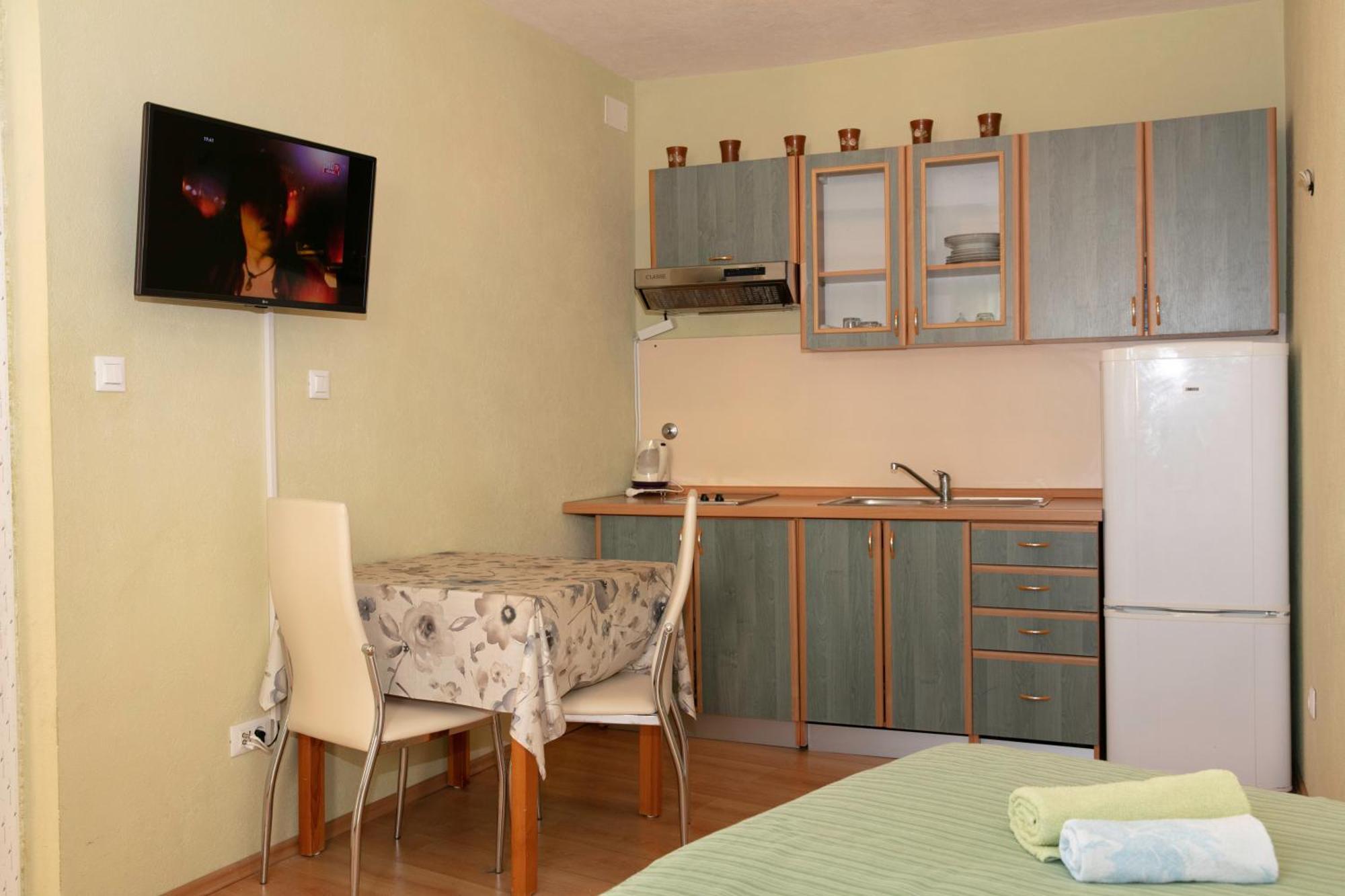 Apartmani Darinka Baška Voda Esterno foto