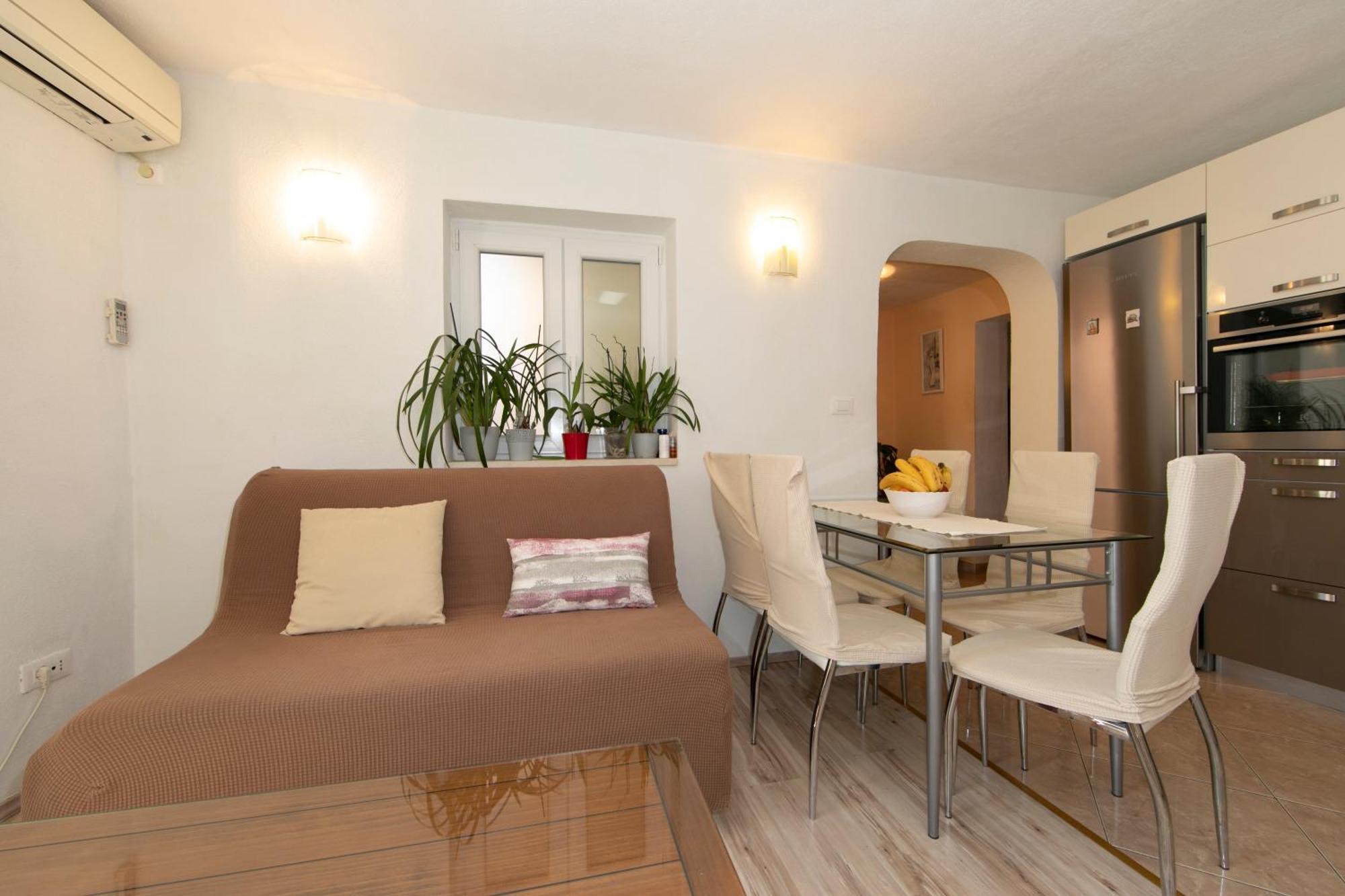 Apartmani Darinka Baška Voda Esterno foto