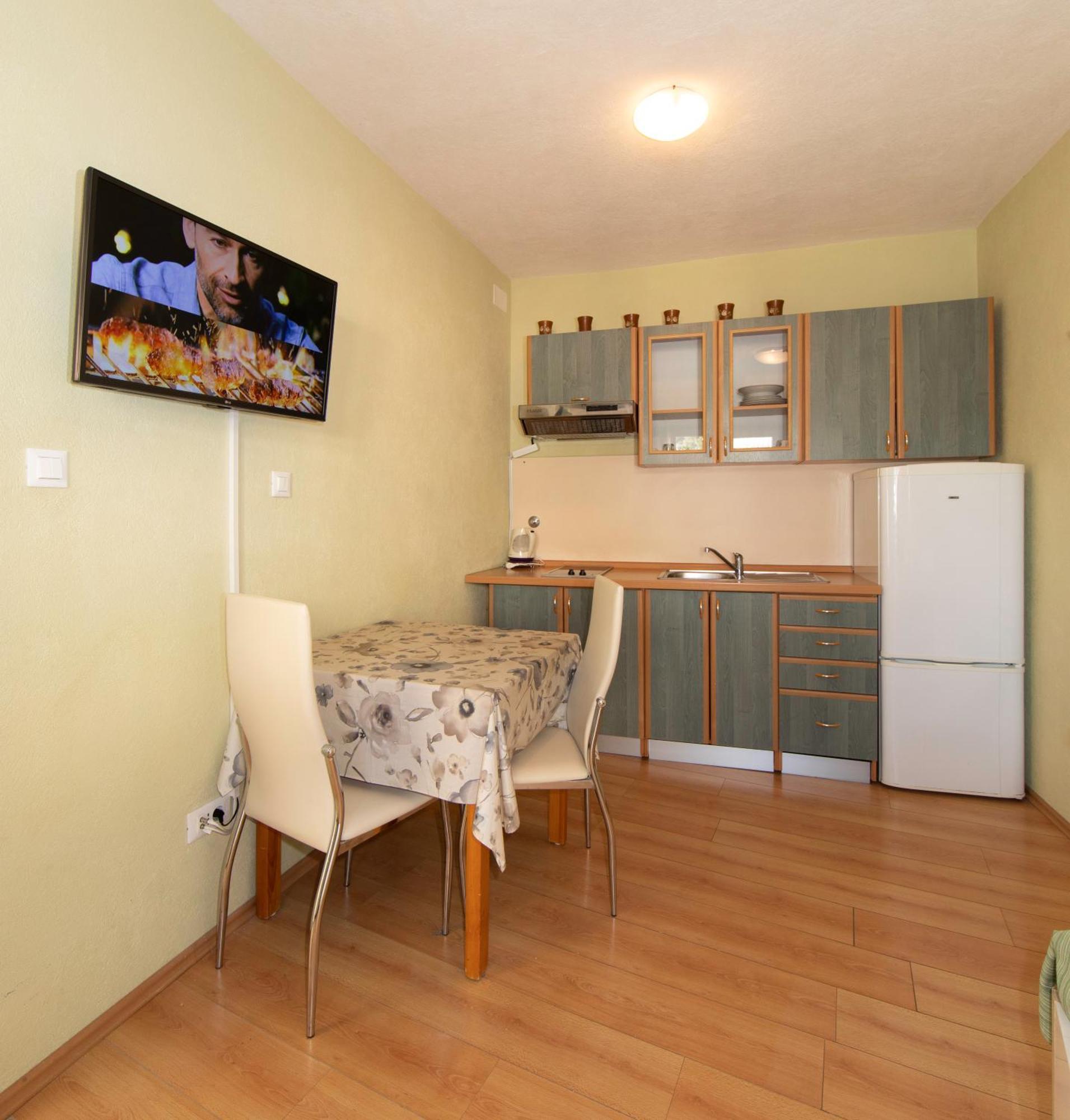Apartmani Darinka Baška Voda Esterno foto